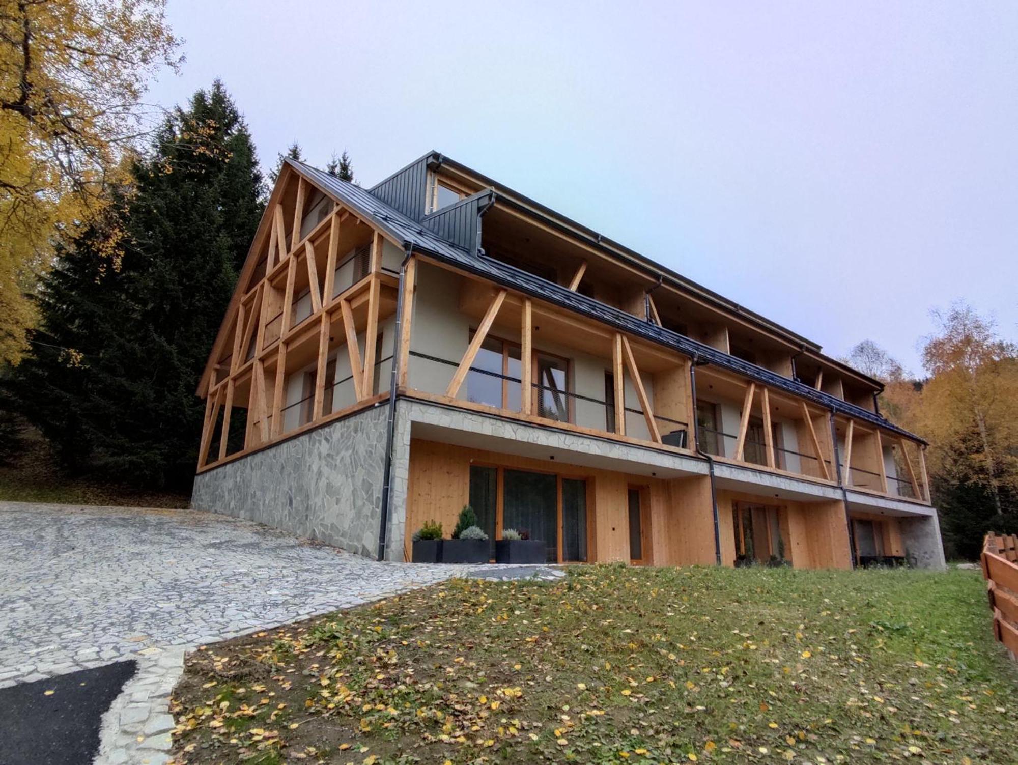 Hojsova Straz Brcalnik Apartman Hannzi Zelezna Ruda Bagian luar foto